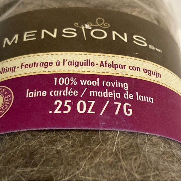 6 Dimensions FeltWorks 100% Wool Roving 0.25oz Pebble Granite Grey Crafts - Picture 8 of 16